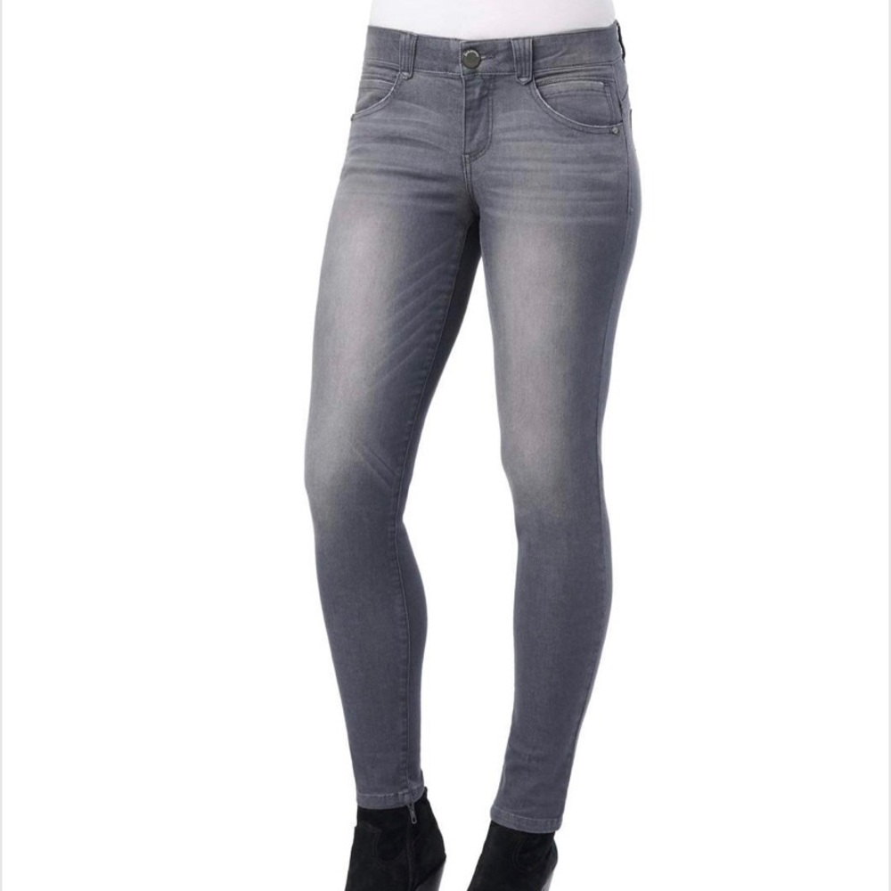 Democracy grey skinny jeans (ONLY WORN ONCE)
